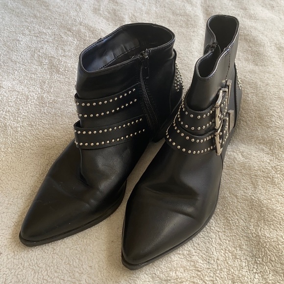 Express Booties - Picture 4 of 6